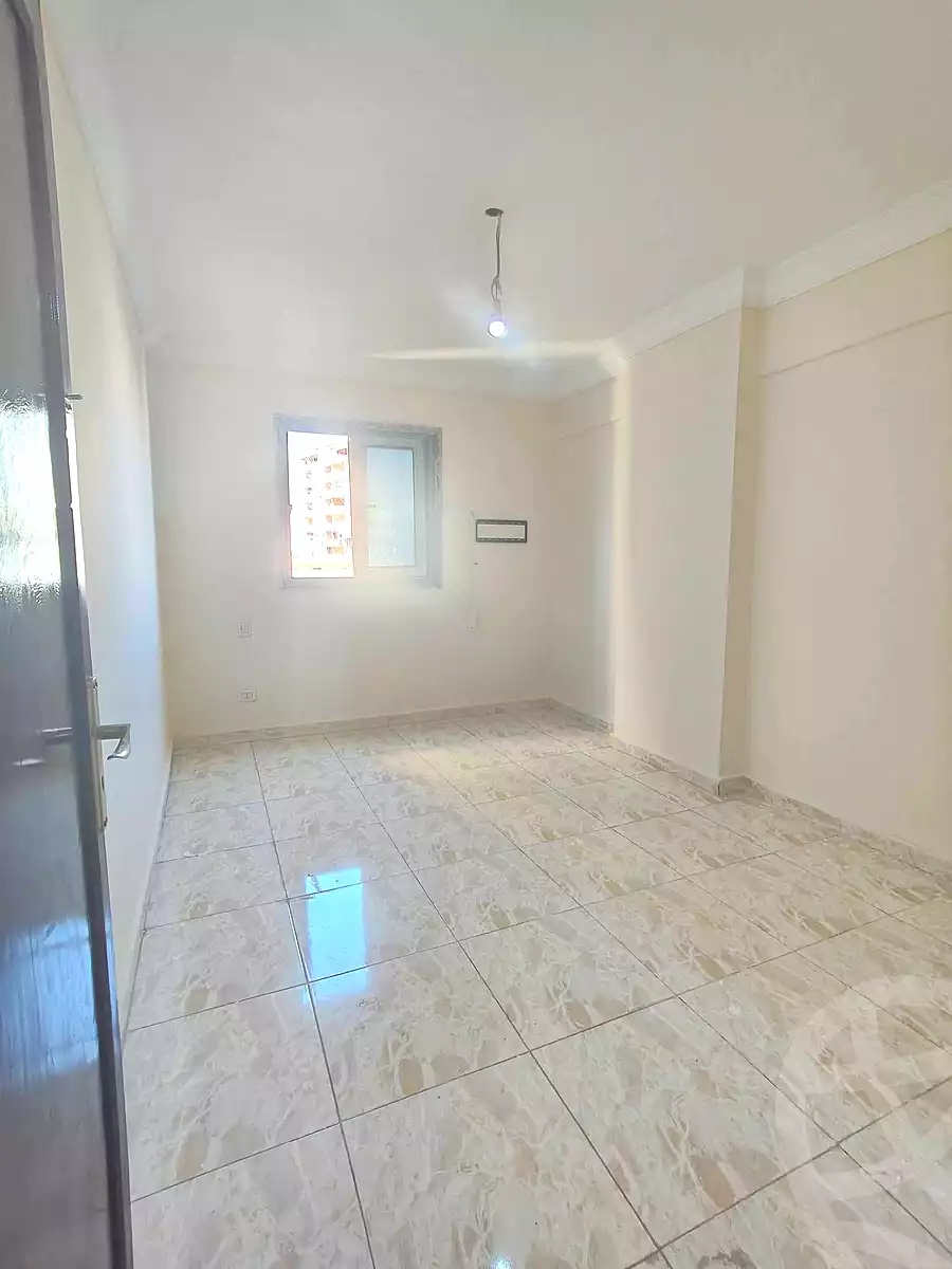 https://aqarmap.com.eg/en/listing/7105646-for-sale-alexandria-el-asafra