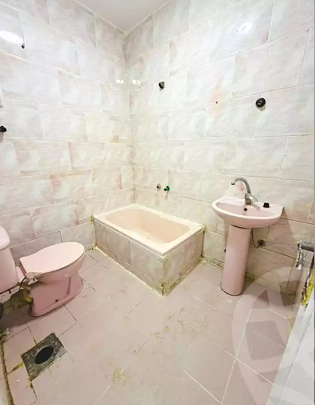 https://aqarmap.com.eg/en/listing/7105847-for-sale-alexandria-al-agamy-shataa-el-nakheel