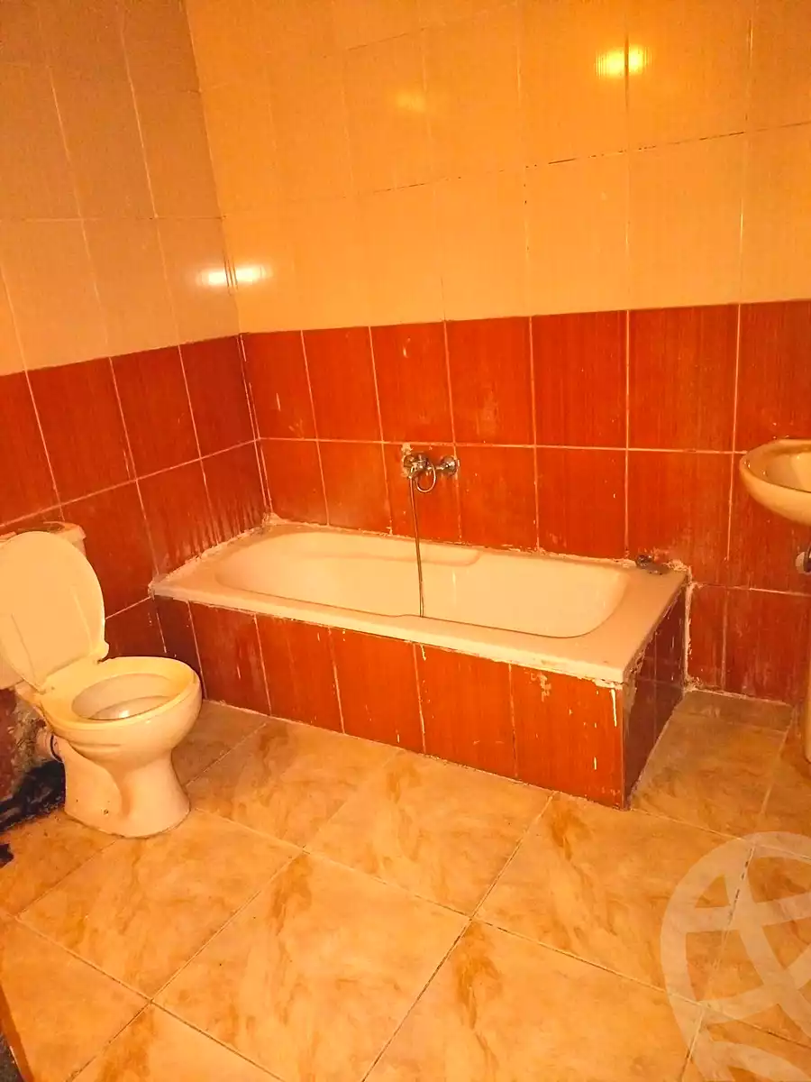https://aqarmap.com.eg/ar/listing/7106061-for-sale-alexandria-sydy-bshr-sydy-bshr-bhry-khalil-hamada-st