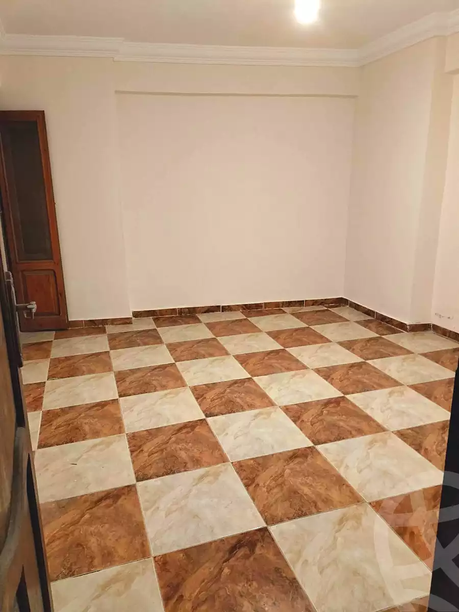 https://aqarmap.com.eg/ar/listing/7106061-for-sale-alexandria-sydy-bshr-sydy-bshr-bhry-khalil-hamada-st