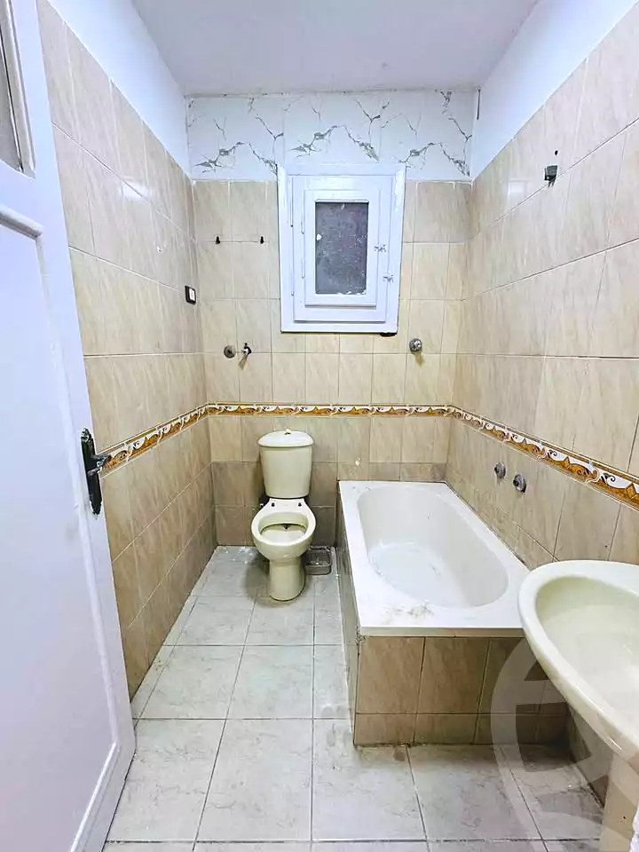https://aqarmap.com.eg/ar/listing/7106270-for-sale-alexandria-al-agamy-shataa-el-nakheel