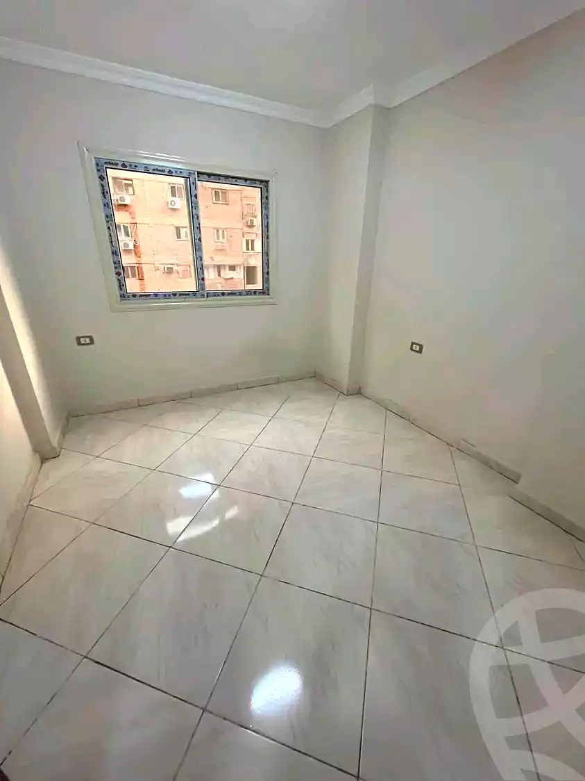 https://aqarmap.com.eg/en/listing/7106467-for-rent-cairo-ain-shams-jsr-lswys