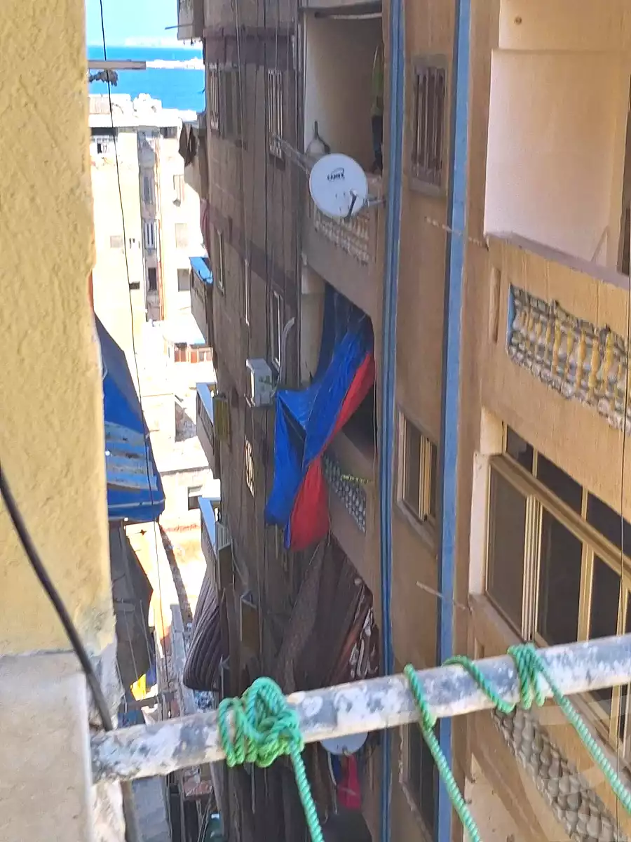 https://aqarmap.com.eg/ar/listing/7106461-for-sale-alexandria-mansheya-france-st
