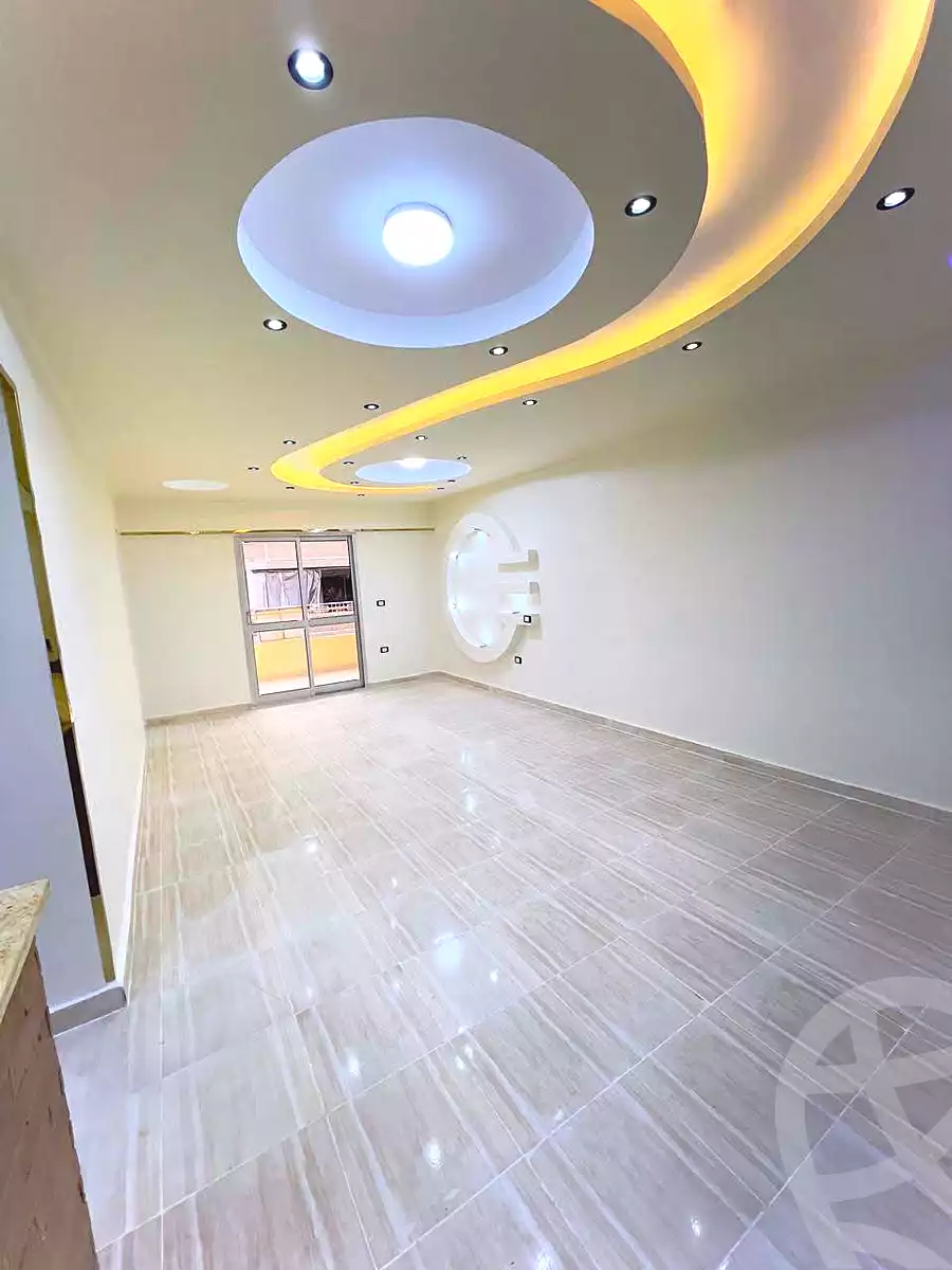 https://aqarmap.com.eg/ar/listing/7106484-for-sale-alexandria-al-agamy-shataa-el-nakheel