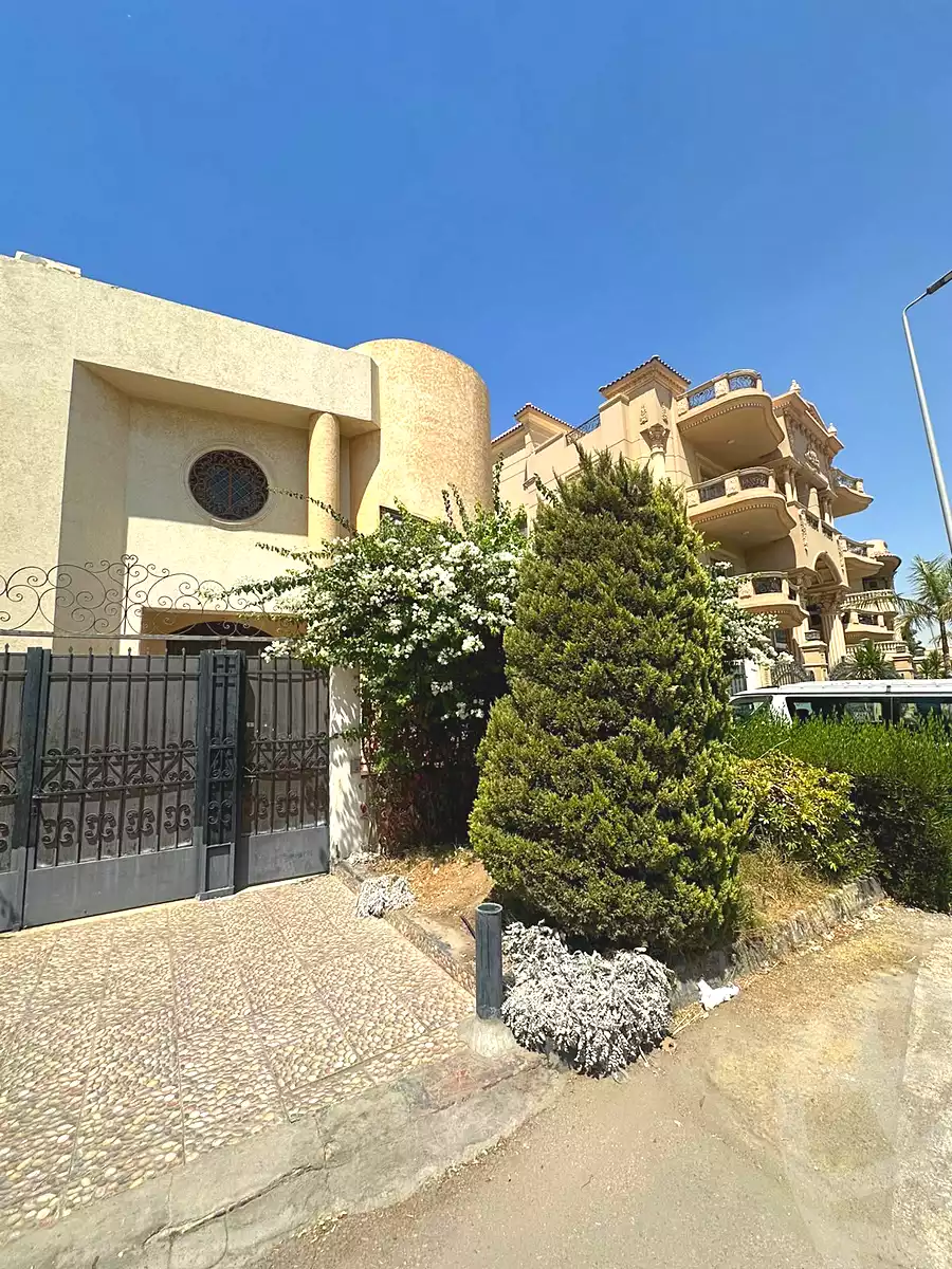 https://aqarmap.com.eg/ar/listing/7106527-for-sale-cairo-new-cairo-el-narges-el-narges-6-okba-ebn-nafeaa-st