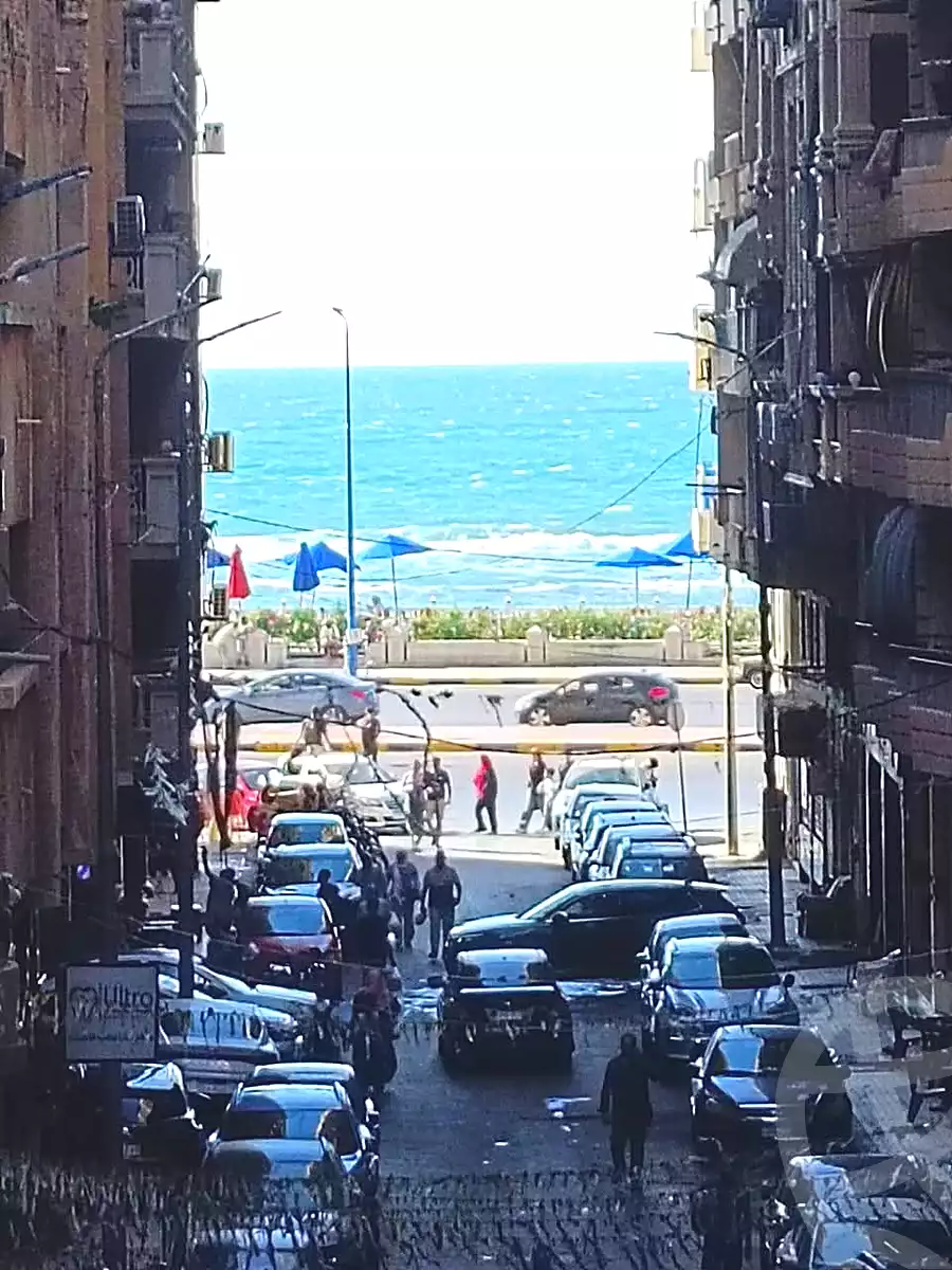 https://aqarmap.com.eg/en/listing/7106711-for-sale-alexandria-el-asafra-l-sfr-bhry