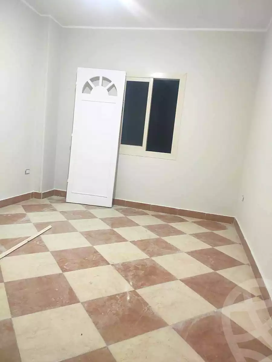 https://aqarmap.com.eg/en/listing/7106772-for-sale-cairo-helwan-helwan-el-sharkeya-latif-basha-st
