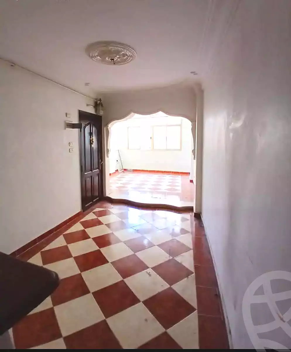 https://aqarmap.com.eg/ar/listing/7106858-for-sale-alexandria-lsywf-el-falki