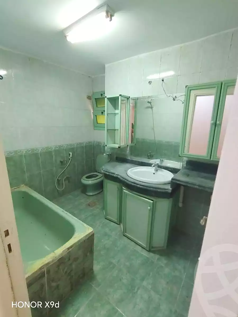 https://aqarmap.com.eg/ar/listing/7106994-for-rent-cairo-helwan-helwan-el-sharkeya-abd-el-rahman-pasha-st
