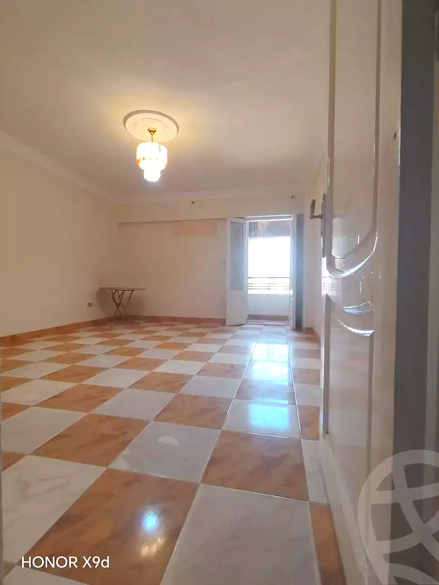 https://aqarmap.com.eg/ar/listing/7106994-for-rent-cairo-helwan-helwan-el-sharkeya-abd-el-rahman-pasha-st