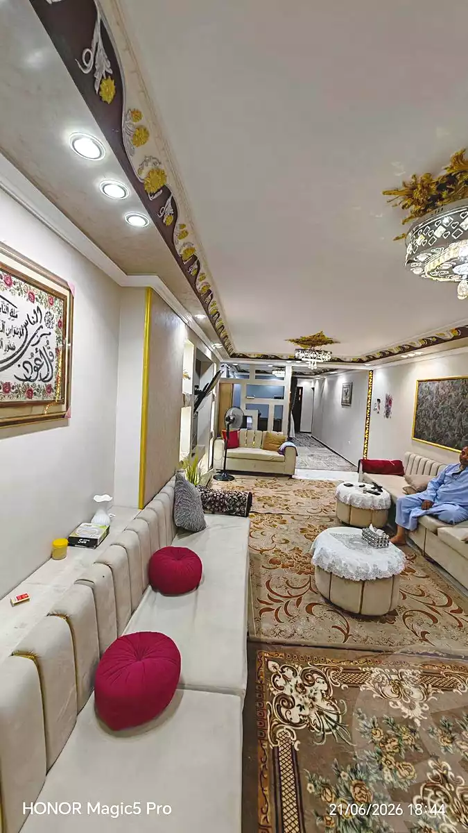 https://aqarmap.com.eg/ar/listing/7107053-for-sale-cairo-helwan-helwan-el-sharkeya-abd-el-rahman-pasha-st