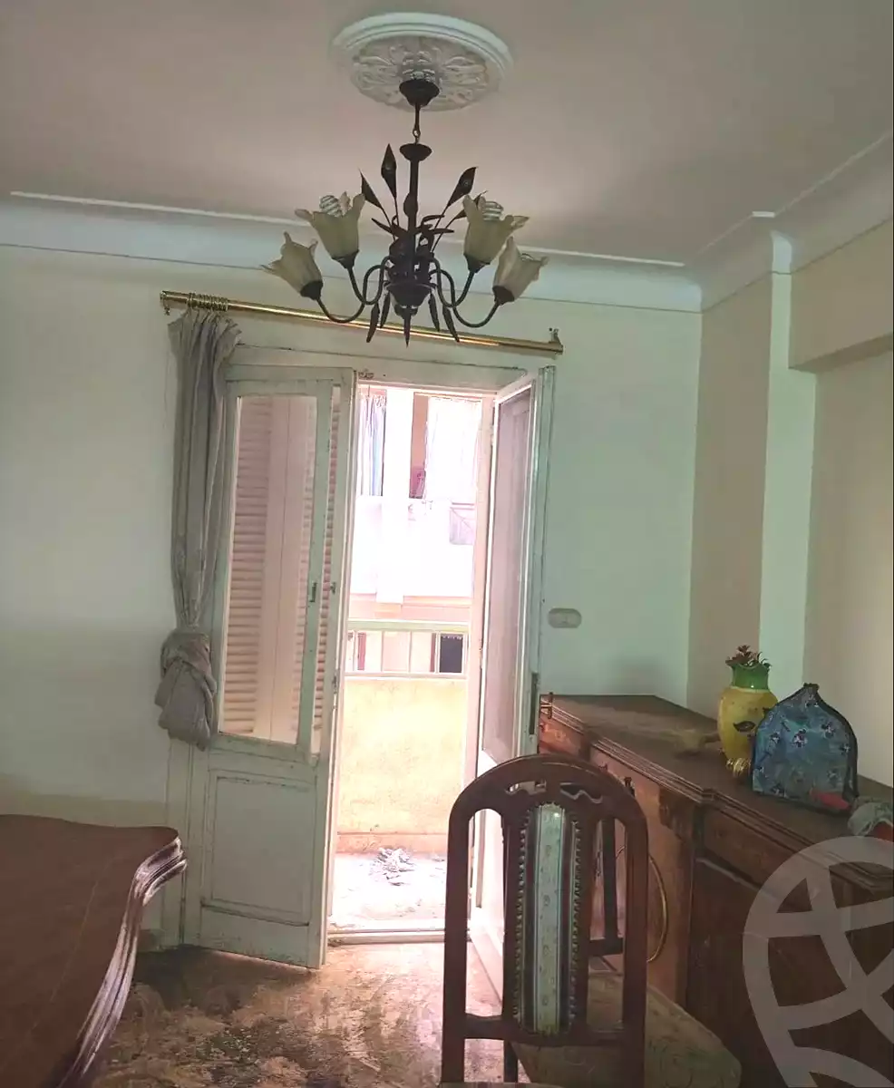 https://aqarmap.com.eg/en/listing/7107112-for-sale-alexandria-ganaklis-shr-mrtdy-bsh