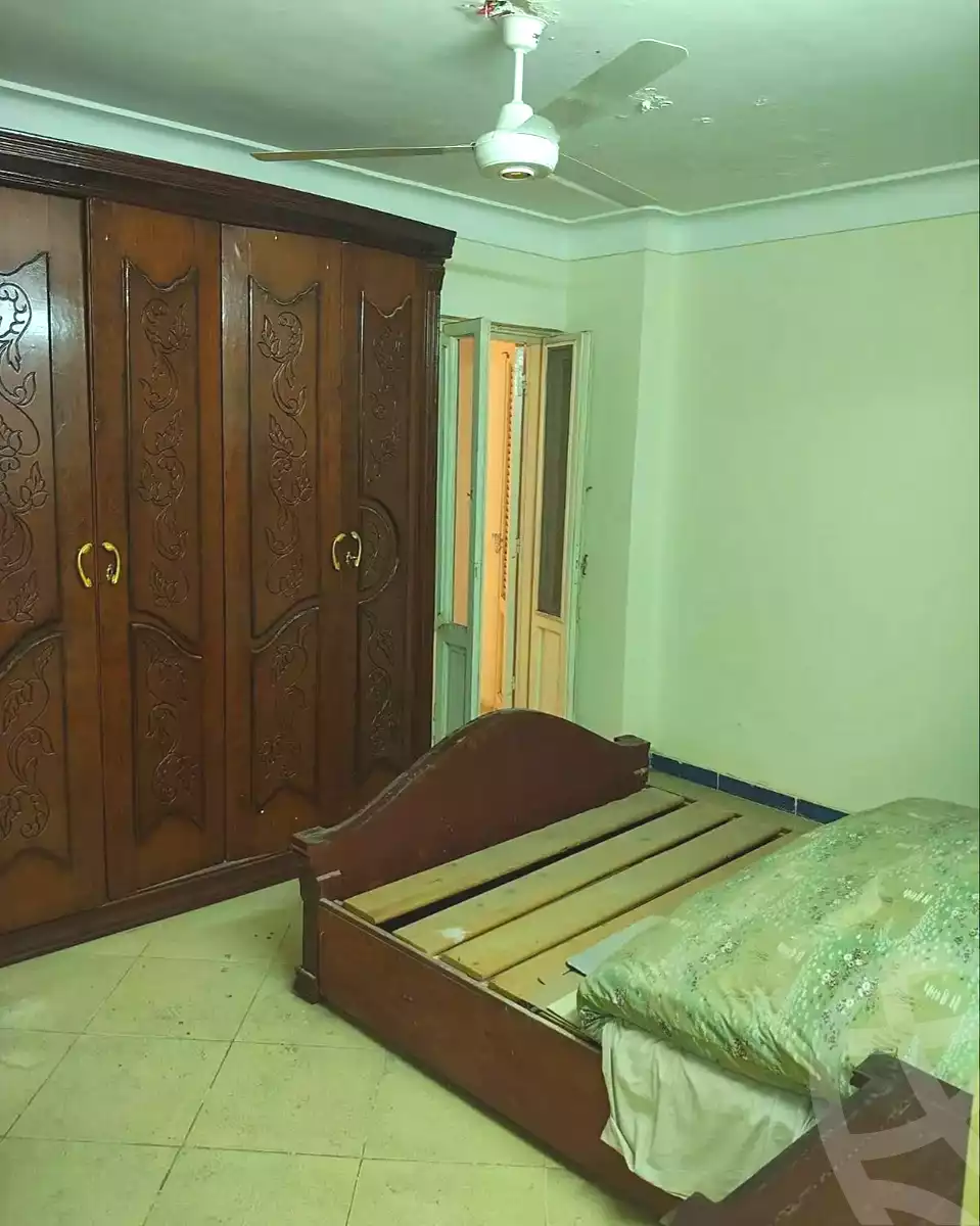 https://aqarmap.com.eg/en/listing/7107112-for-sale-alexandria-ganaklis-shr-mrtdy-bsh