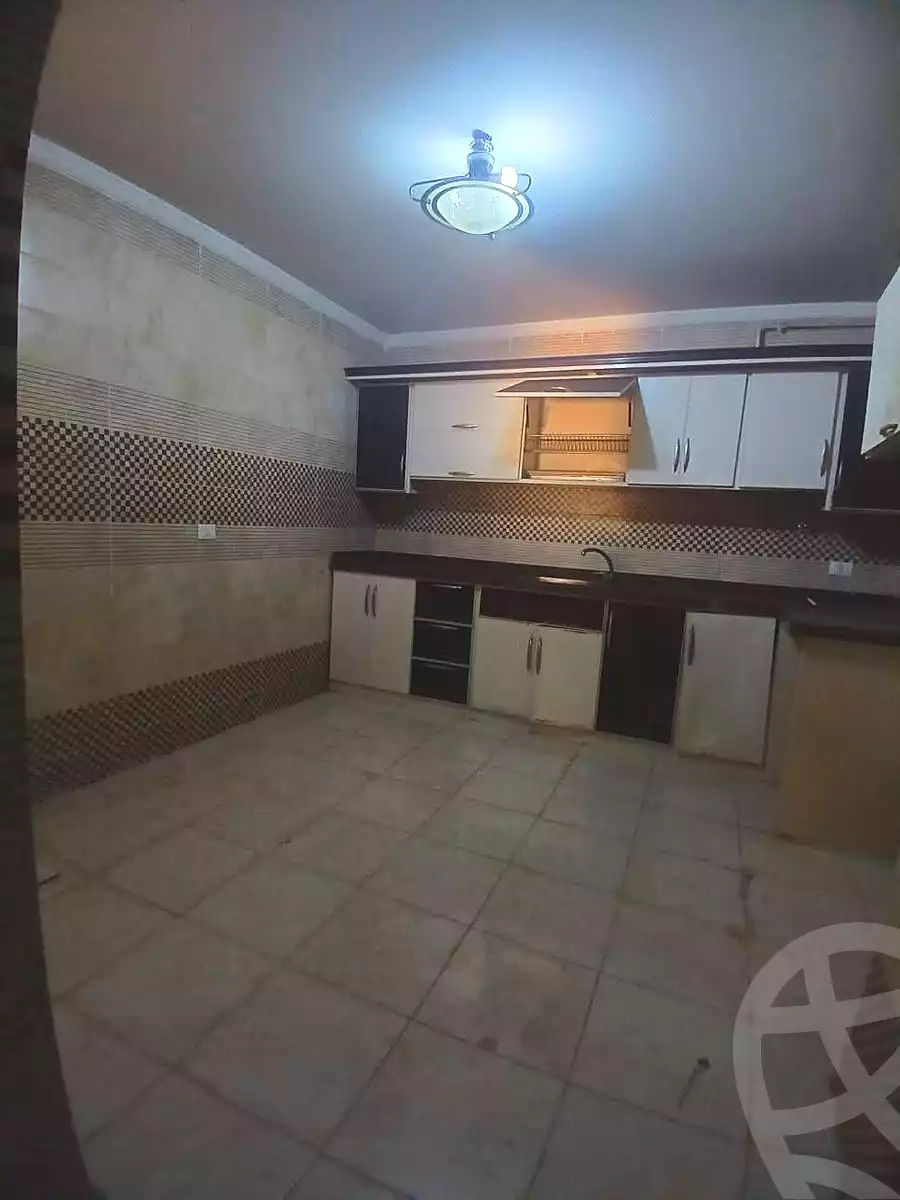 https://aqarmap.com.eg/ar/listing/7107229-for-sale-alexandria-lsywf-city-light-compound