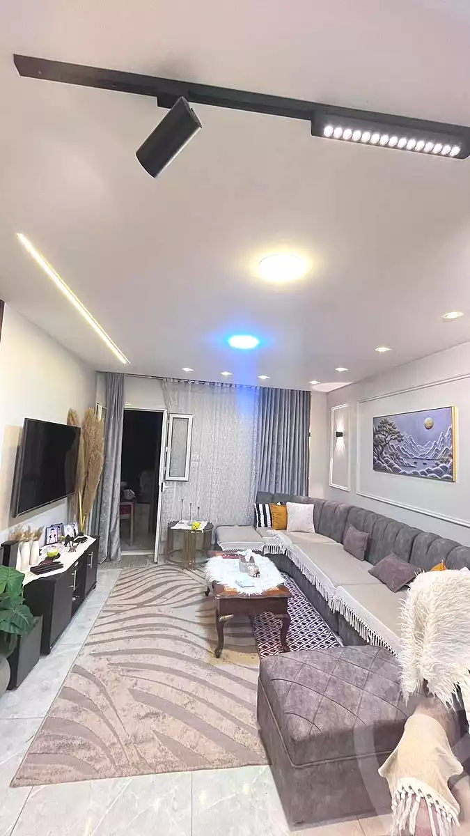 https://aqarmap.com.eg/ar/listing/7107382-for-sale-cairo-ain-shams-jsr-lswys