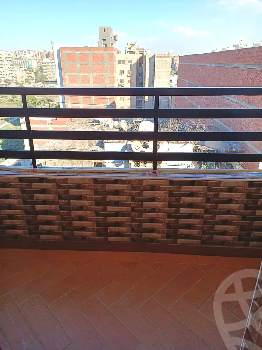 https://aqarmap.com.eg/ar/listing/7107449-for-sale-cairo-helwan-rostom-st