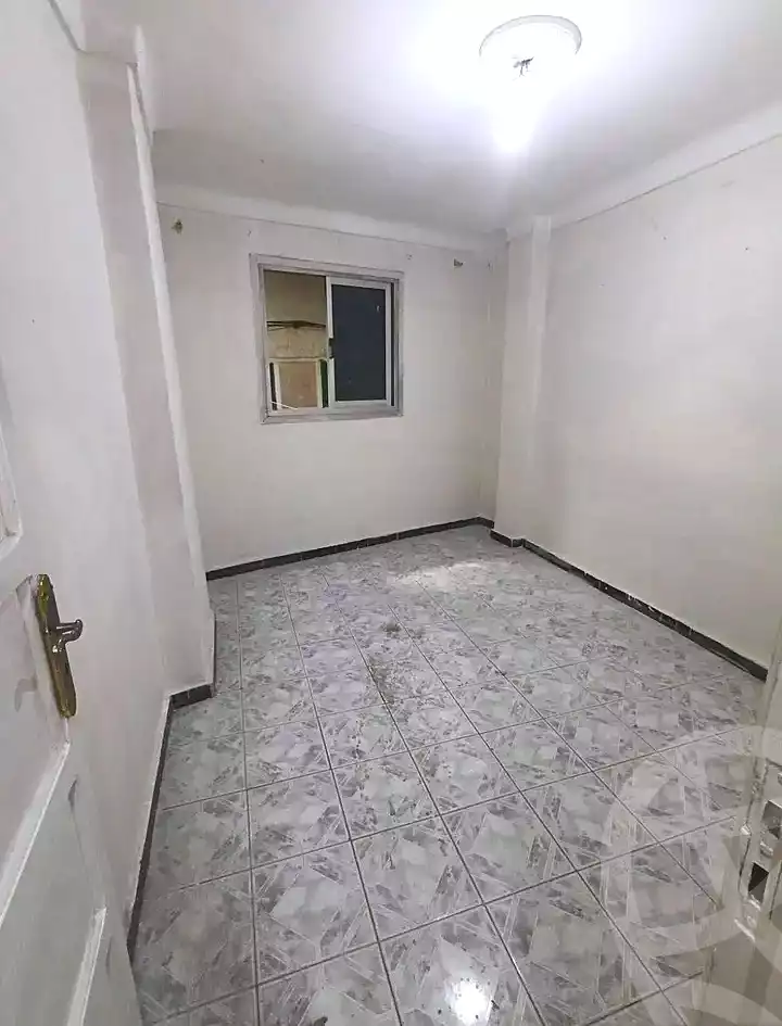 https://aqarmap.com.eg/en/listing/7107672-for-sale-alexandria-el-asafra-shr-45