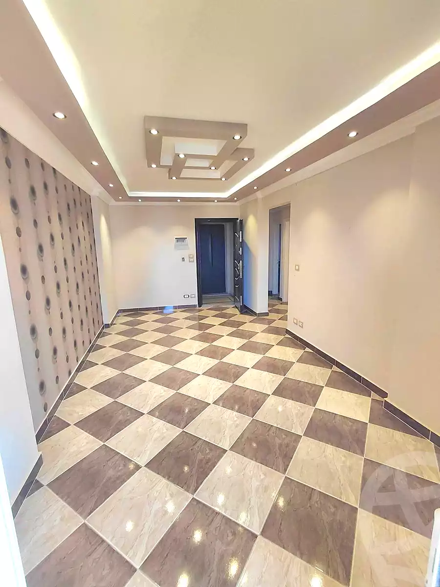 https://aqarmap.com.eg/ar/listing/7107720-for-sale-alexandria-sydy-bshr-sydy-bshr-bhry-khalil-hamada-st