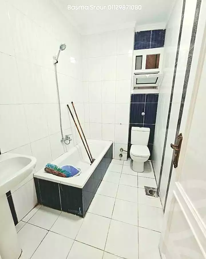 https://aqarmap.com.eg/ar/listing/7107947-for-sale-alexandria-el-asafra-shr-45
