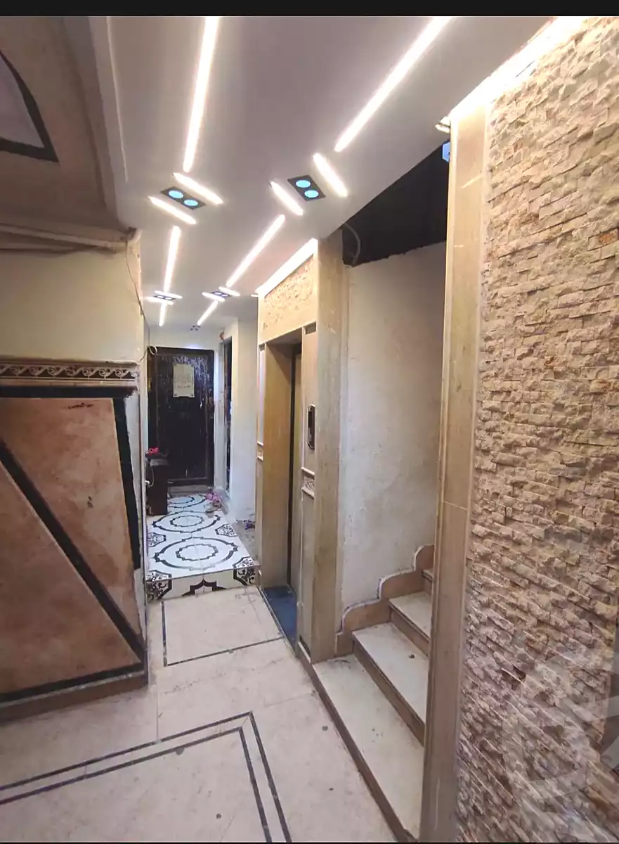 https://aqarmap.com.eg/ar/listing/7107990-for-sale-alexandria-el-mandara-mohammed-ateya-st