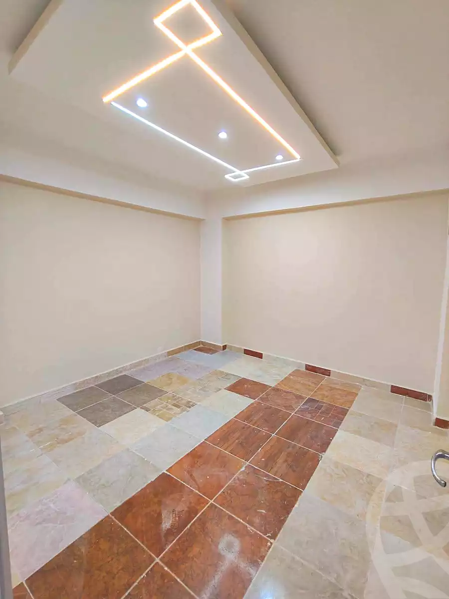 https://aqarmap.com.eg/ar/listing/7108102-for-sale-alexandria-lsywf-el-falki