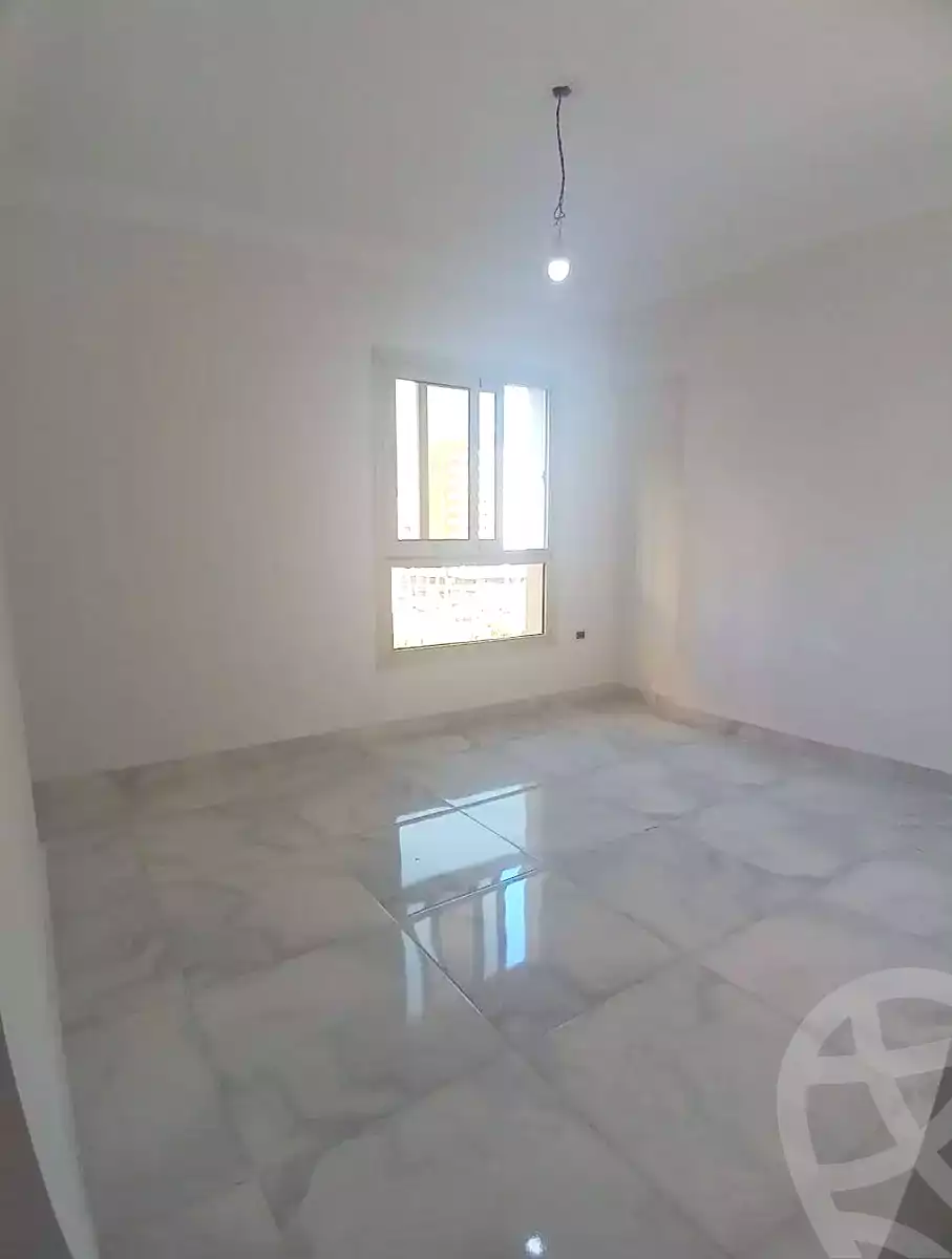 https://aqarmap.com.eg/ar/listing/7107841-for-sale-alexandria-lsywf-el-karma-compound