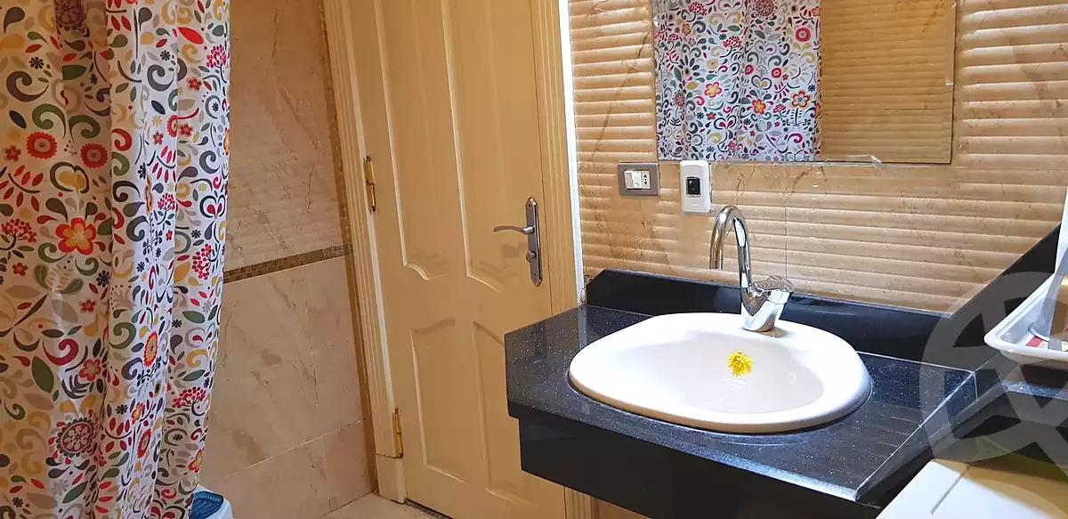 https://aqarmap.com.eg/en/listing/7108153-for-sale-cairo-manial-shr-lkhshyd