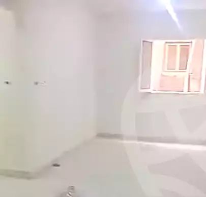 https://aqarmap.com.eg/en/listing/7108236-for-sale-alexandria-al-agamy-el-hanouvel-radwan-st