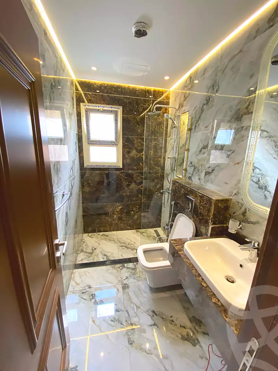 https://aqarmap.com.eg/ar/listing/7108715-for-rent-cairo-new-cairo-compounds-stwn-ryzydns-by-ar-y-llttwyr