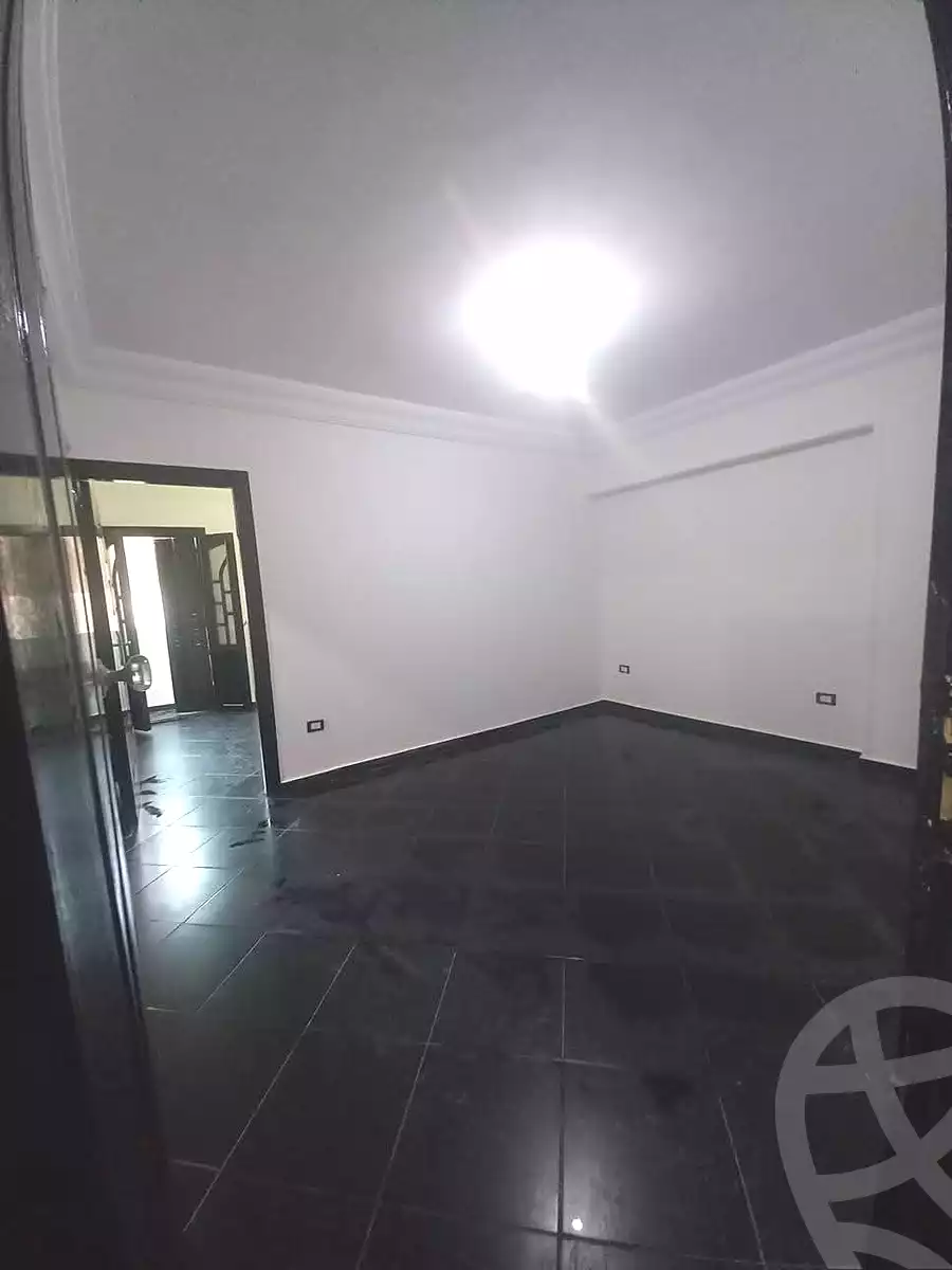 https://aqarmap.com.eg/ar/listing/7108765-for-sale-alexandria-lsywf-el-falki