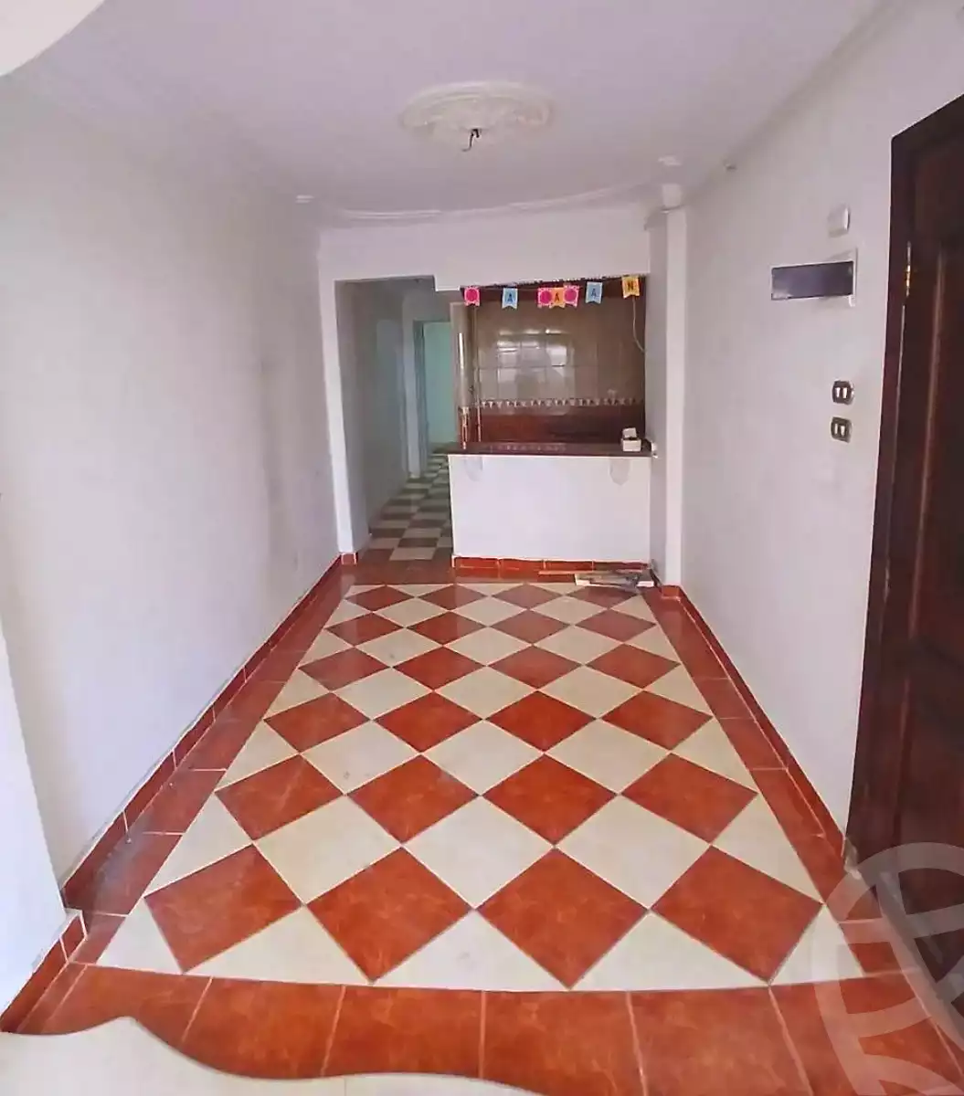 https://aqarmap.com.eg/en/listing/7108833-for-sale-alexandria-lsywf-el-falki