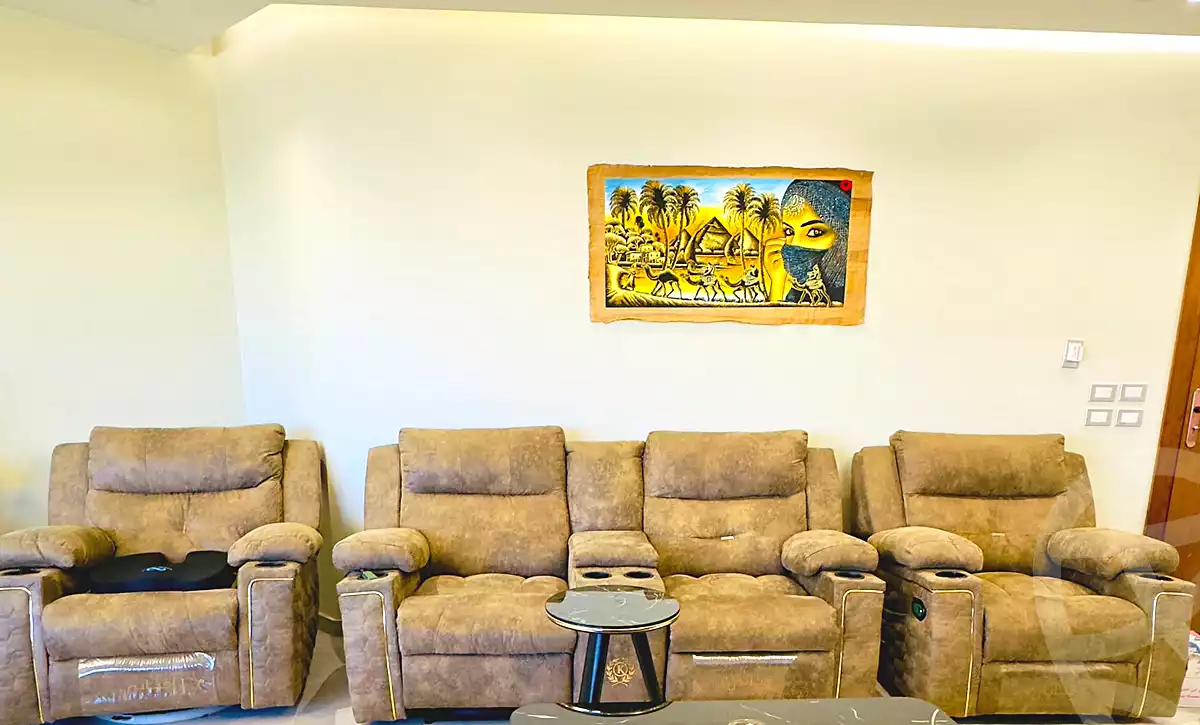 https://aqarmap.com.eg/ar/listing/7108875-for-rent-cairo-new-cairo-compounds-hyde-park-business-district