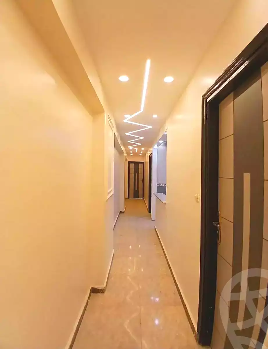 https://aqarmap.com.eg/ar/listing/7108888-for-sale-alexandria-al-agamy-lbytsh-bianchiii-el-bashwat-st