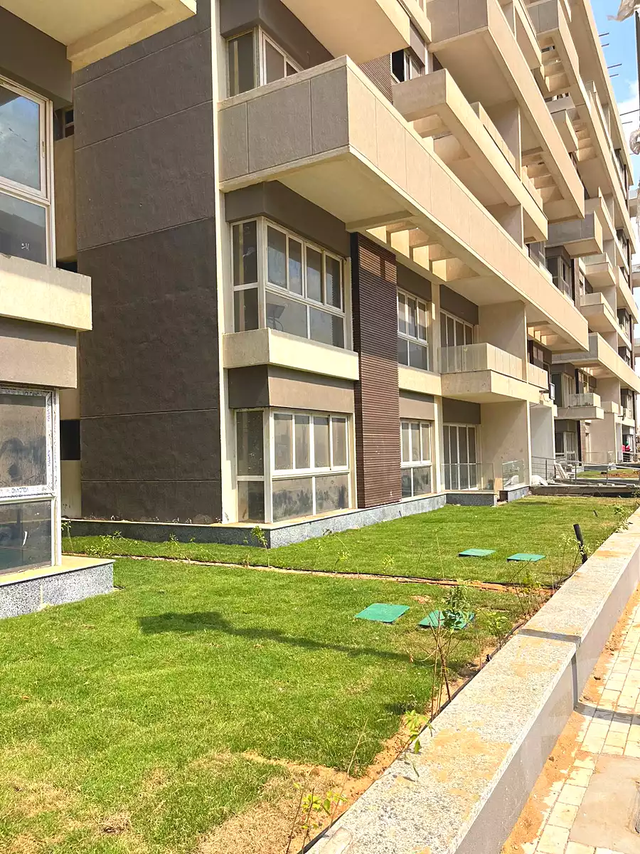 https://aqarmap.com.eg/ar/listing/7108905-for-sale-cairo-new-administrative-capital-r7-scenario