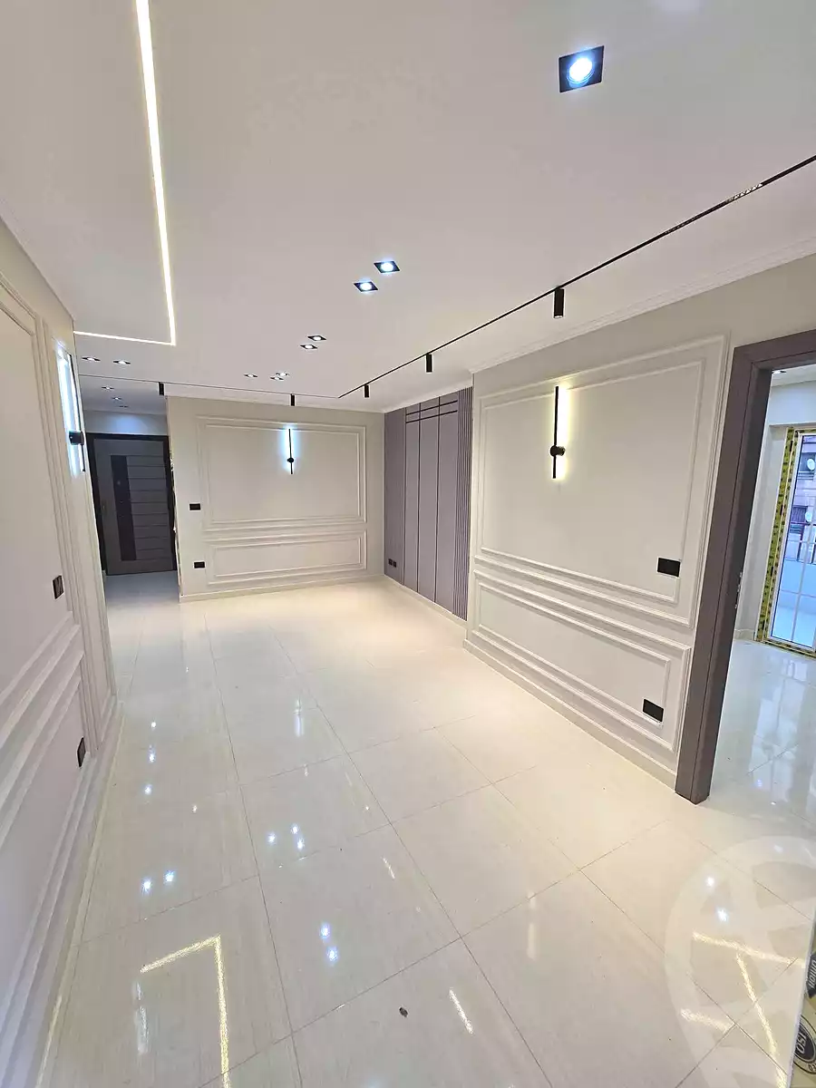 https://aqarmap.com.eg/en/listing/7109088-for-sale-alexandria-el-mandara-alex-el-mandara-bahri