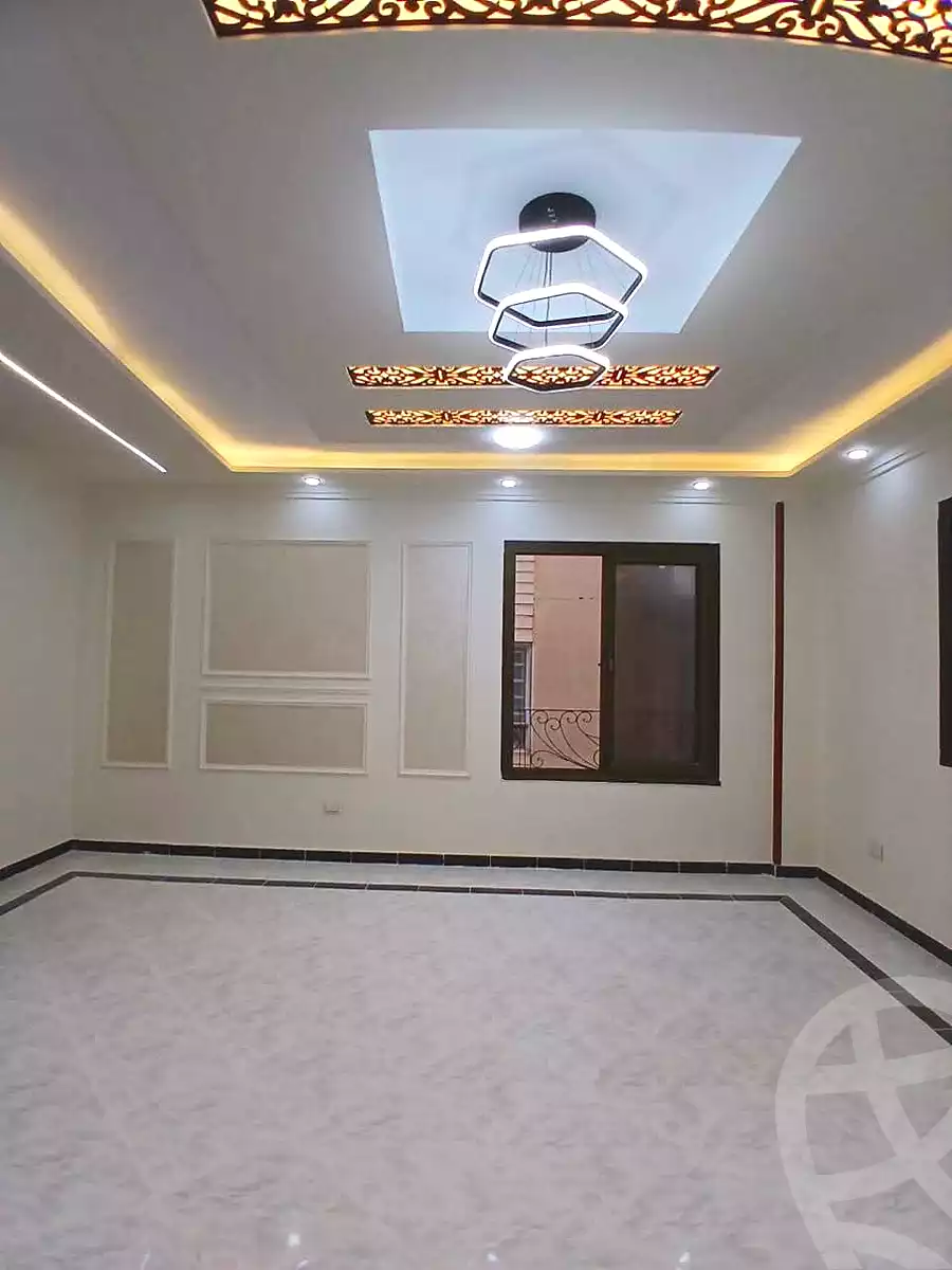 https://aqarmap.com.eg/ar/listing/7109137-for-sale-alexandria-al-agamy-shataa-el-nakheel