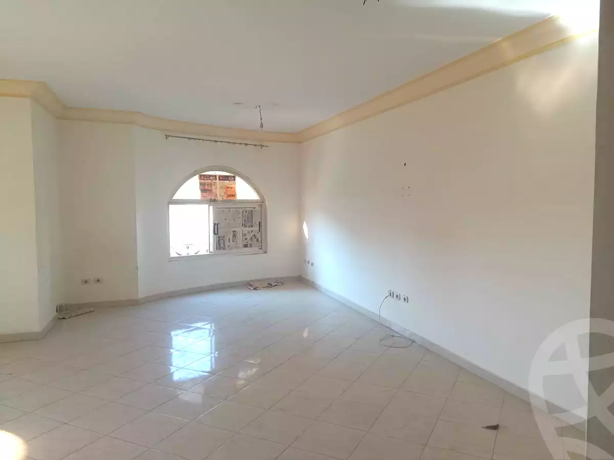 https://aqarmap.com.eg/ar/listing/7109183-for-rent-cairo-new-cairo-el-ahyaa-second-neighborhood-street-70