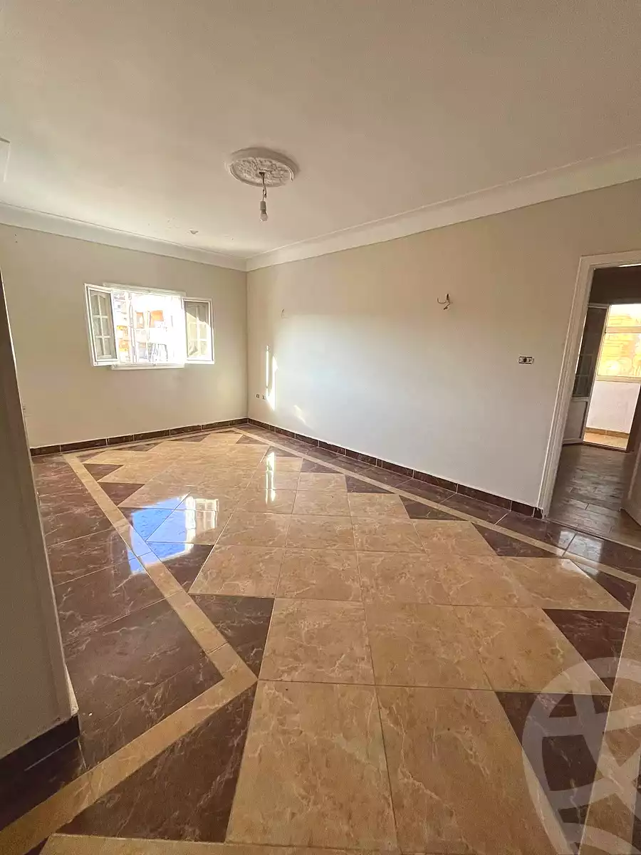 https://aqarmap.com.eg/ar/listing/7109288-for-sale-alexandria-lsywf-el-falki