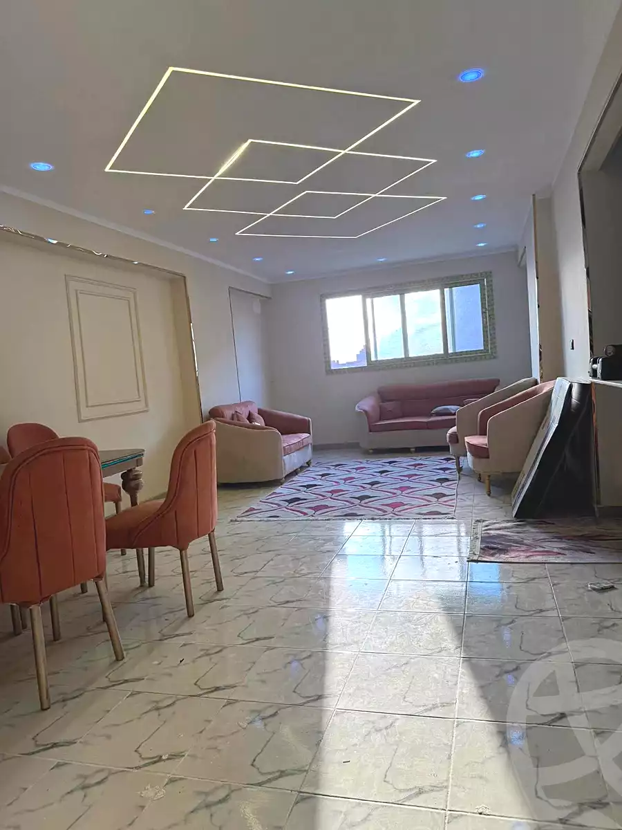 https://aqarmap.com.eg/ar/listing/7109383-for-sale-cairo-elnozha-Streettt-27