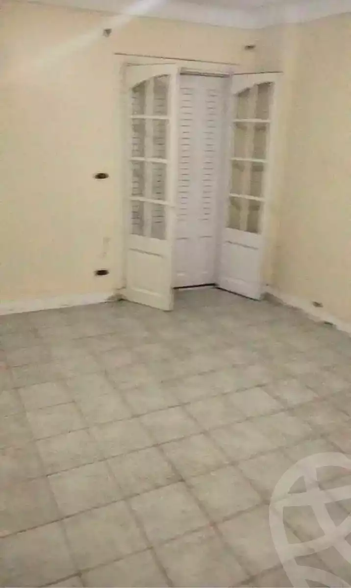 https://aqarmap.com.eg/ar/listing/7109442-for-sale-alexandria-el-asafra-l-sfr-bhry-atlas-st