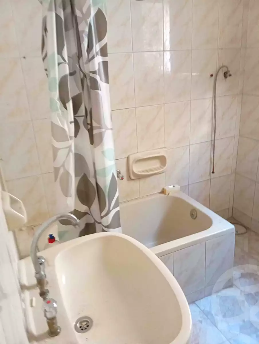 https://aqarmap.com.eg/en/listing/7107701-for-rent-alexandria-al-agamy-shataa-el-nakheel