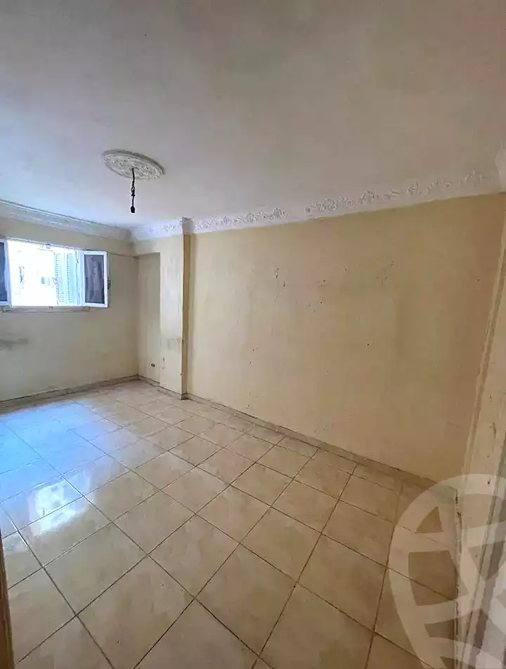 https://aqarmap.com.eg/ar/listing/7109492-for-sale-alexandria-al-agamy-el-hanouvel-al-haded-we-al-soulb-st