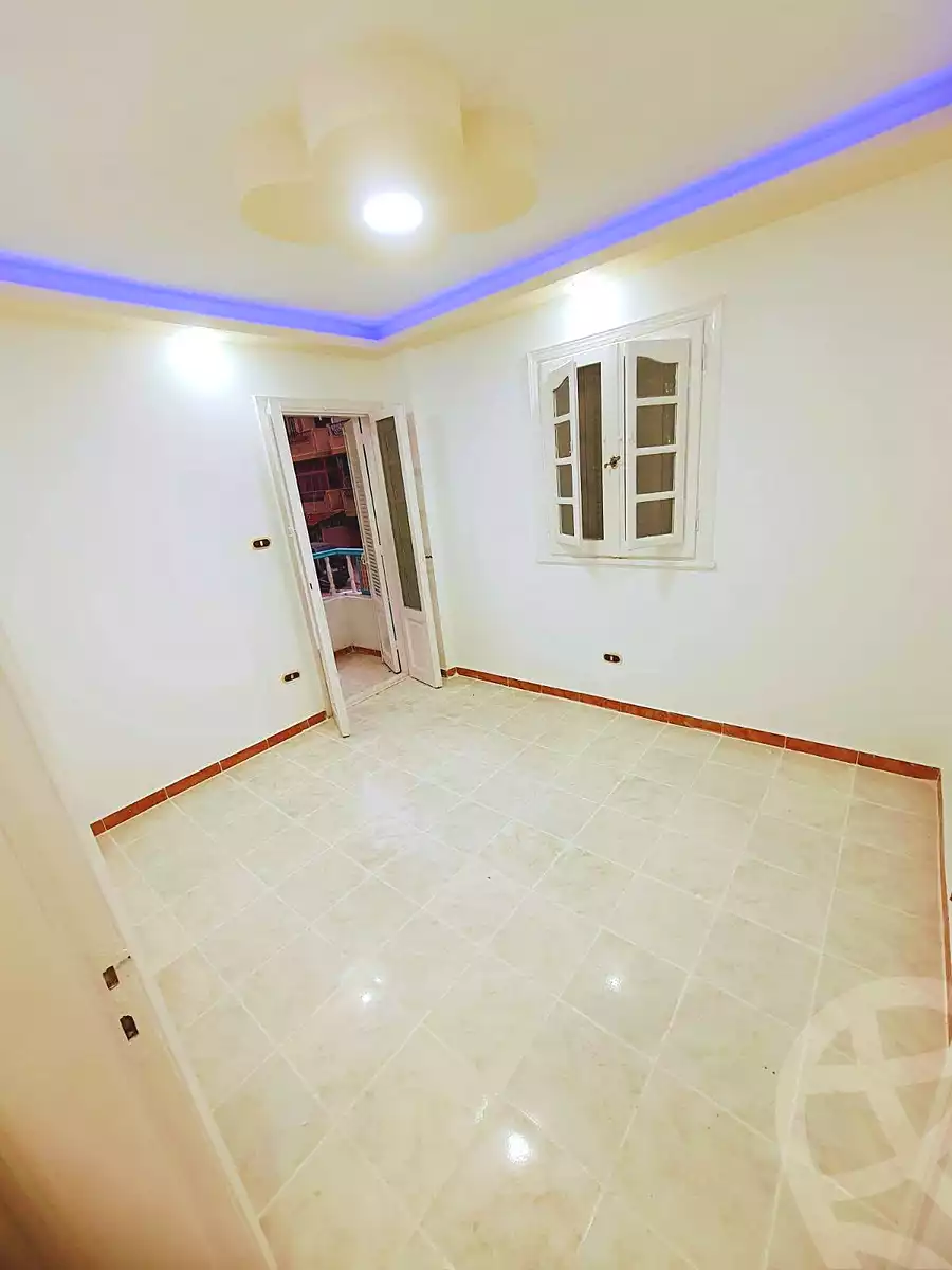 https://aqarmap.com.eg/ar/listing/7106044-for-sale-alexandria-al-agamy-shataa-el-nakheel