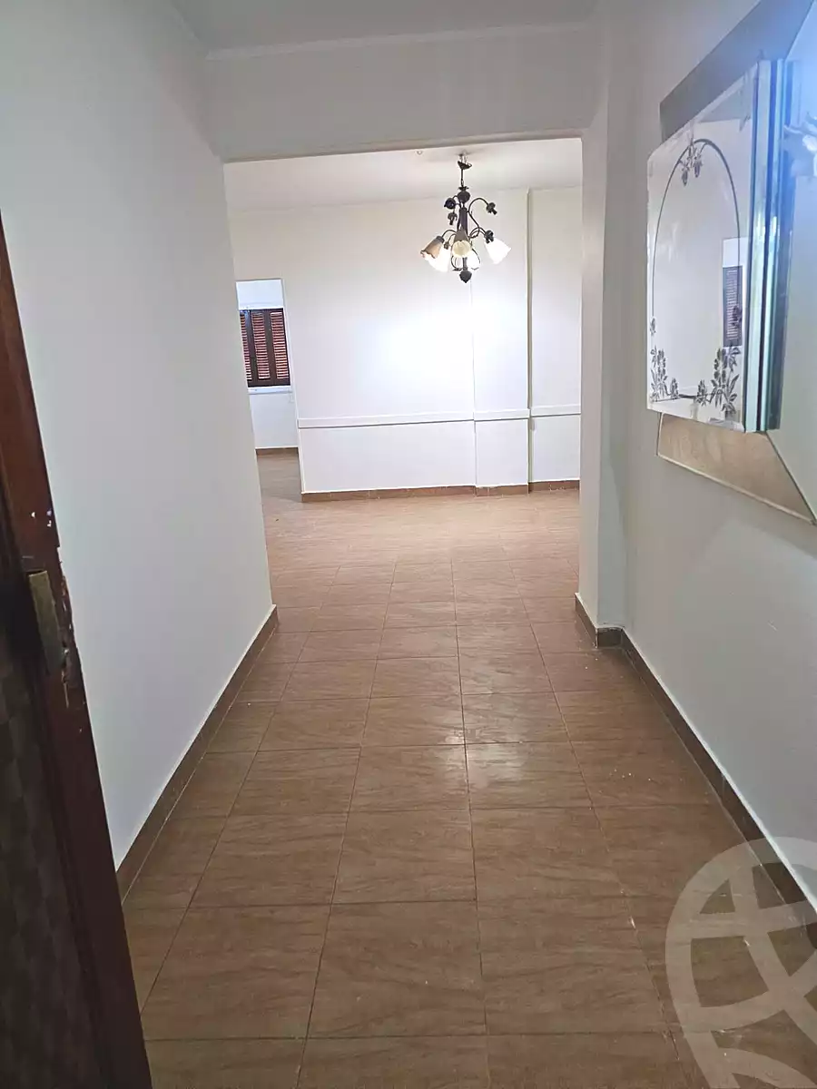 https://aqarmap.com.eg/ar/listing/7109554-for-sale-cairo-heliopolis-heliopolis-square-abd-el-aziz-fahmy-st