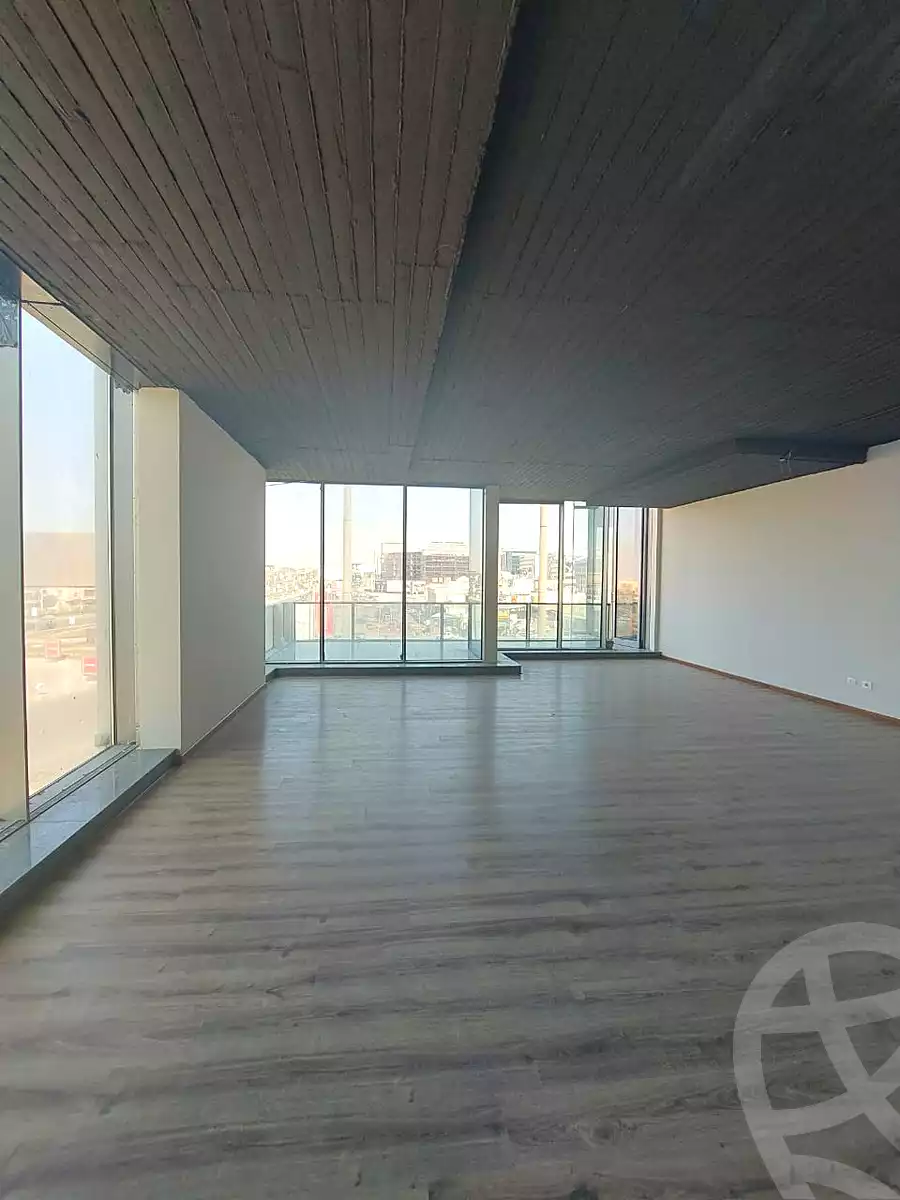 https://aqarmap.com.eg/ar/listing/7109653-for-rent-cairo-new-cairo-compounds-jrnwy-mwl-b-wyd-llttwyr-l-qry
