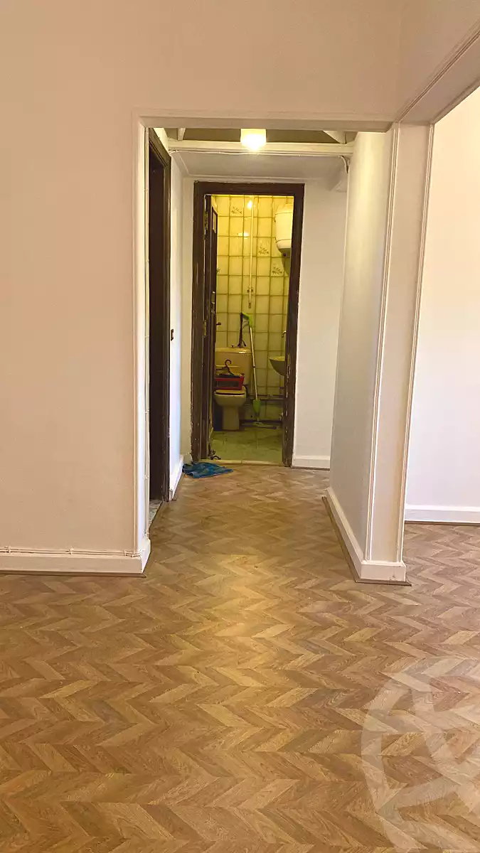 https://aqarmap.com.eg/ar/listing/7093442-for-rent-cairo-heliopolis-roxy-square-al-ahram-st