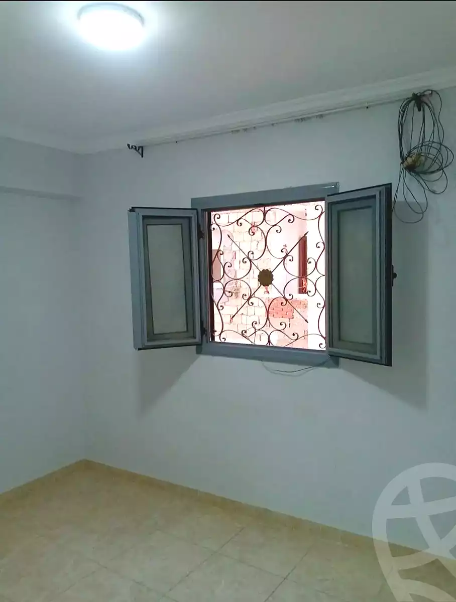 https://aqarmap.com.eg/ar/listing/7109781-for-sale-alexandria-al-agamy-lbytsh-al-kaada-st