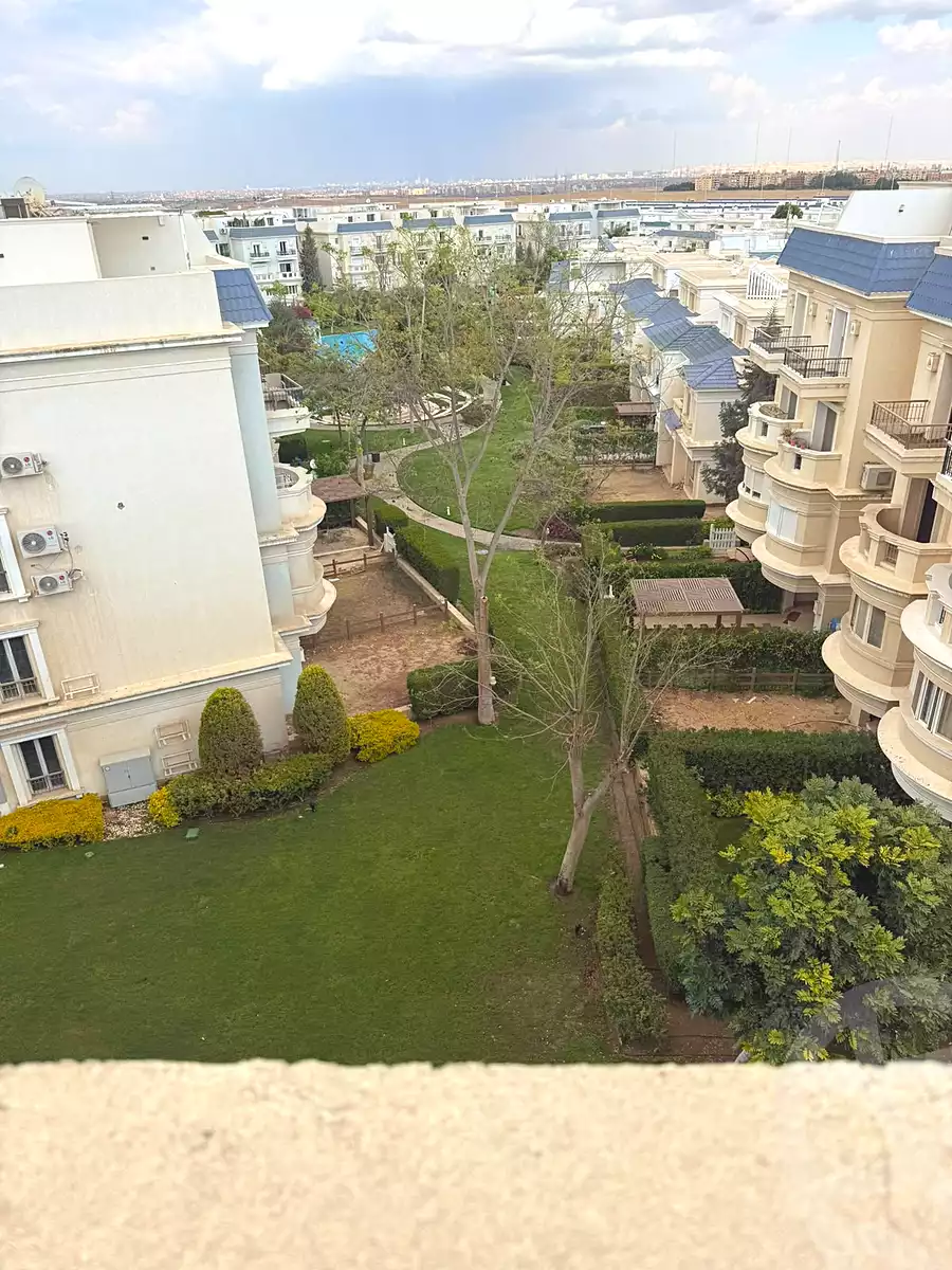 https://aqarmap.com.eg/ar/listing/7109811-for-sale-cairo-6th-of-october-compounds-mountain-view-october-park
