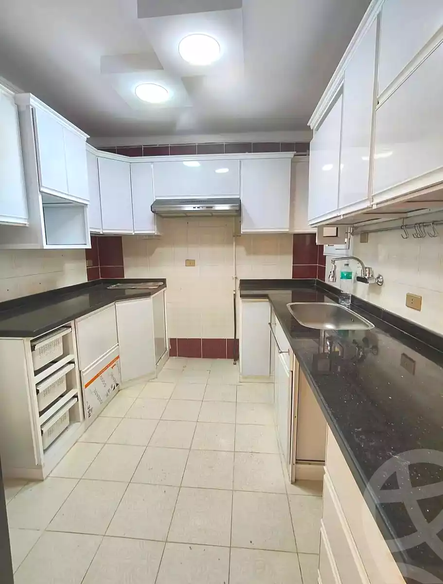 https://aqarmap.com.eg/ar/listing/7109819-for-sale-alexandria-miami-el-sebaey-st