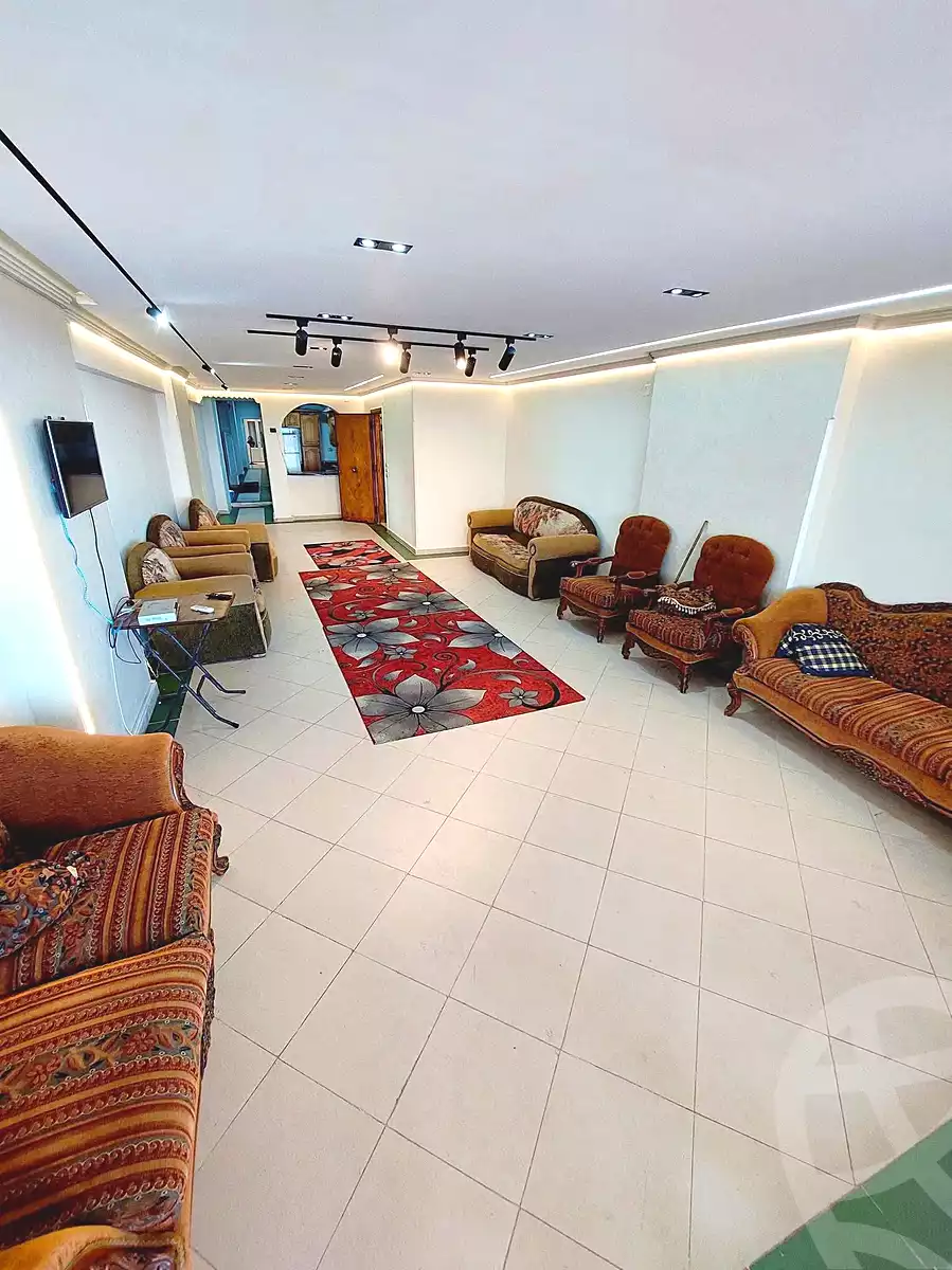 https://aqarmap.com.eg/en/listing/7109855-for-sale-alexandria-el-asafra-l-sfr-bhry